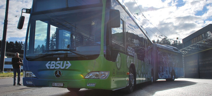 Bus hybride articulé MB-Citaro
