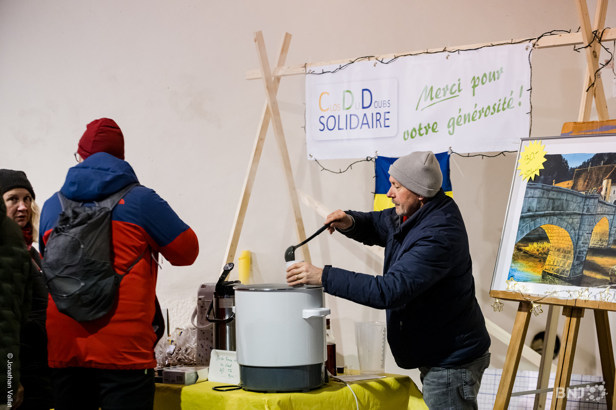 25e marché de Noël de StUrsanne RFJ votre radio régionale