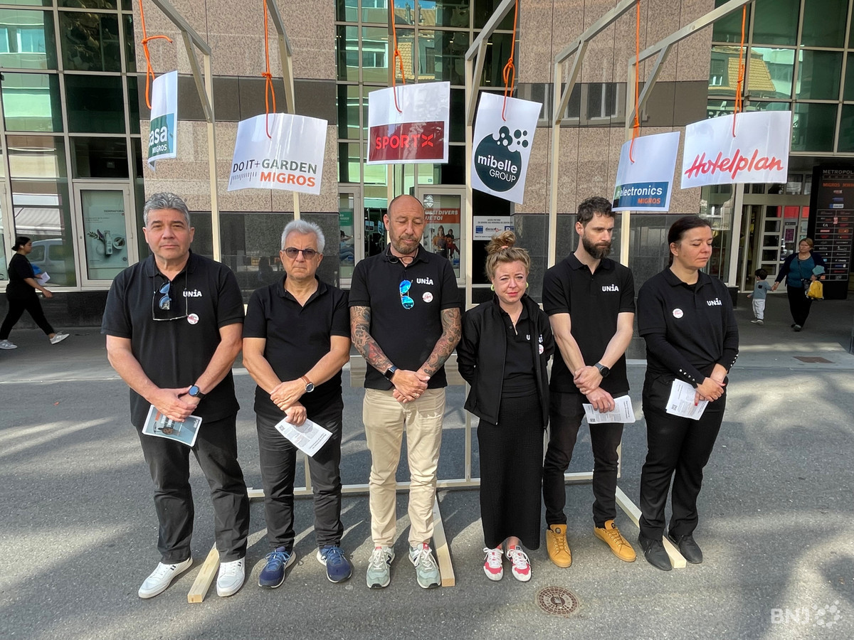 Unia A Manifest Devant 60 Migros Dont M tropole Centre RTN Votre unia-a-manifest-devant-60-migros-dont-m-tropole-centre-rtn-votre