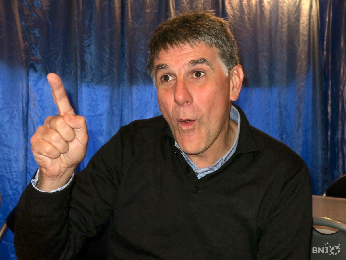 Scarica Gratis Images Tex Entre La Blague Et Le Fromage Rfj Votre Radio Regionale le plus cool par