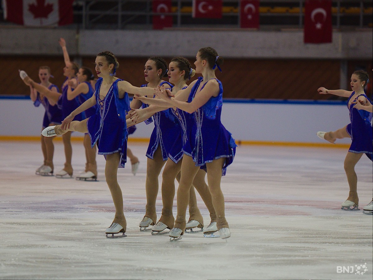 Championnat du monde juniors de patinage synchronisé RTN votre radio