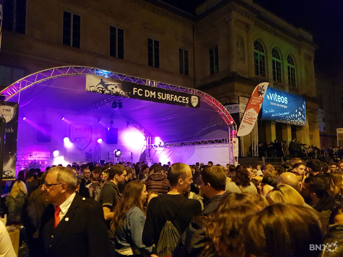 Fête des vendanges à Neuchâtel le système cashless hors réseau RTN